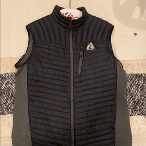 Eddie Bauer First Ascent Microtherm Vest L